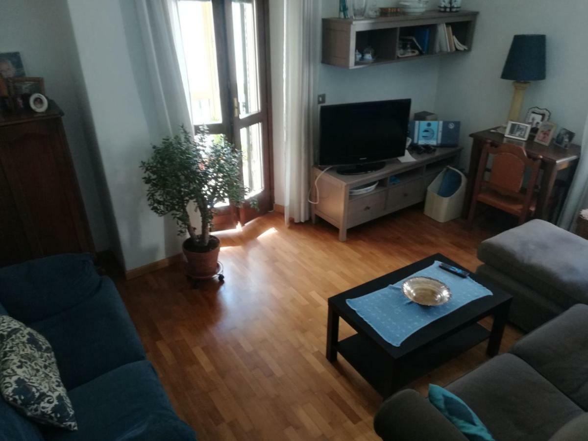 Dietro L'Angolo Sondrio Villa Bagian luar foto